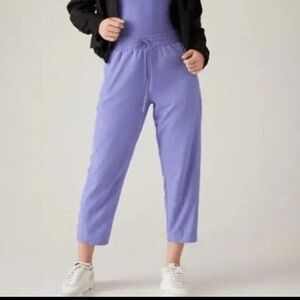 Periwinkle Athleta capris